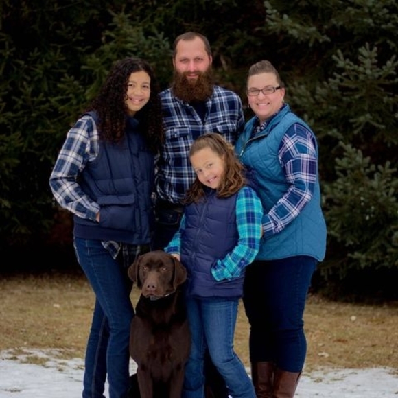 Meet your Posher, Erin - Picture 1 of 1